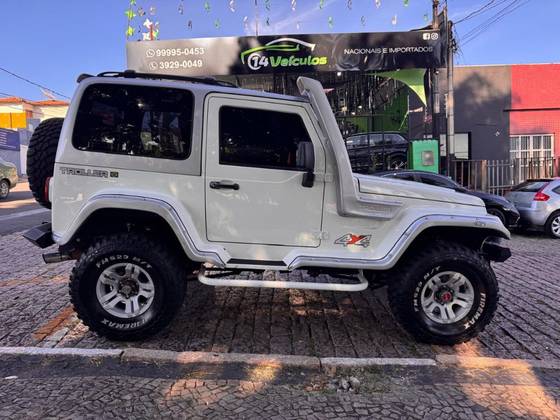 TROLLER T4 3.0 TETO RÍGIDO 16V TURBO ELETRONIC DIESEL 2P MANUAL